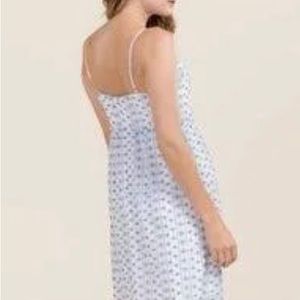 Beautiful NWT hi low dress from Francesca’s.